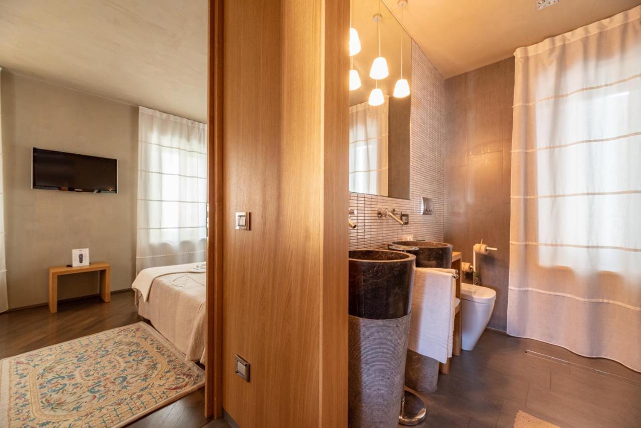 אודינה Hotel Suite Inn מראה חיצוני תמונה