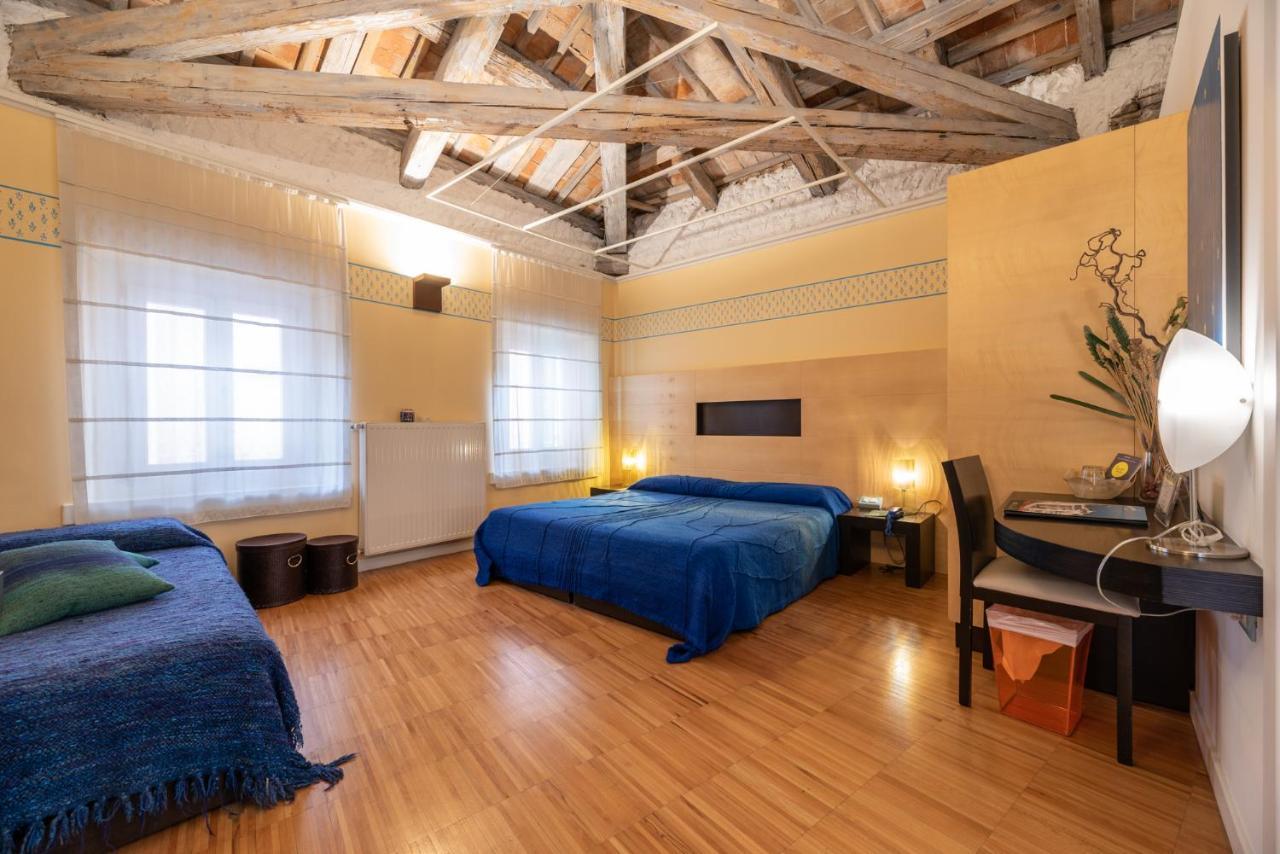אודינה Hotel Suite Inn מראה חיצוני תמונה